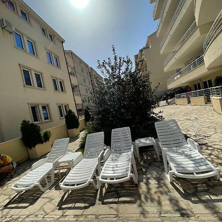 Ferienwohnung Charm Petrovac na moru Exterior foto
